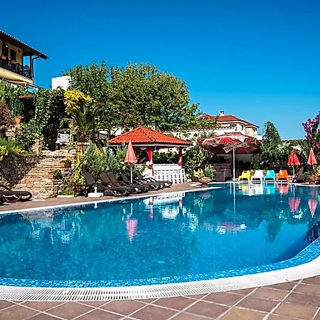 Chiflika Family Hotel